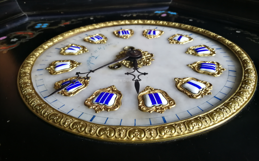 horloge ancienne